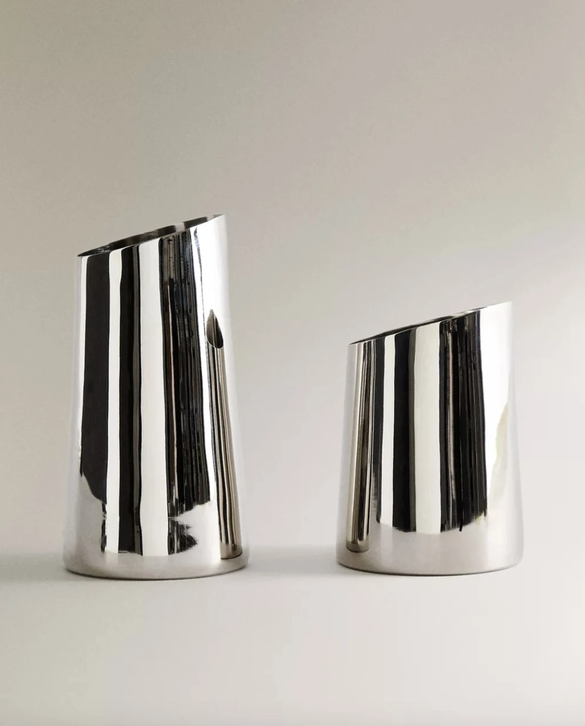 Zašto svi pričaju o metalnom posuđu iz Zara Homea? Ovo su najbolji komadi koji izgledaju skuplje nego što jesu