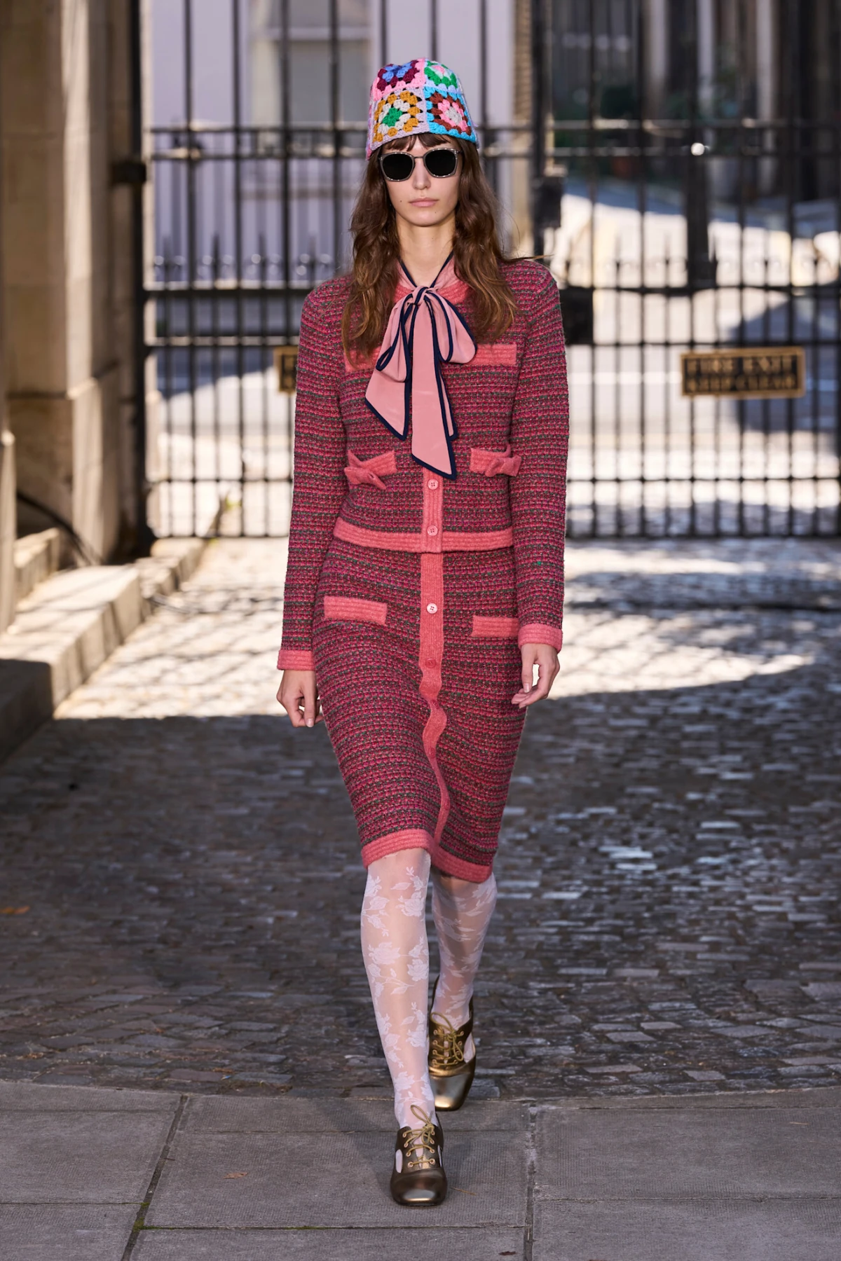 Istražili smo ponudu u novim kolekcijama i primjetili jedan model bluze kao potencijalni trend