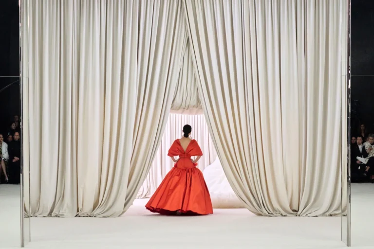 Brendu Giambattista Valli prijeti zatvaranje? | ELLE