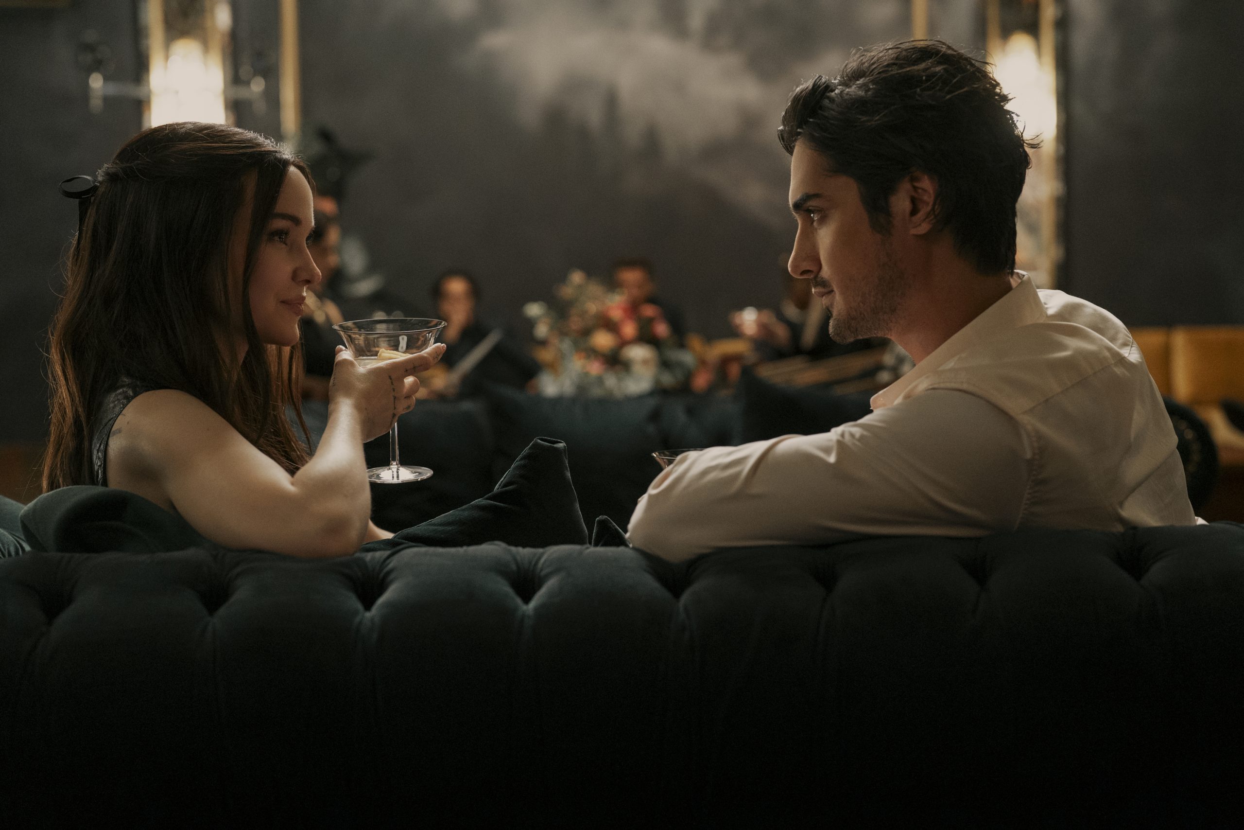 Dove Cameron vraća se na male ekrane u erotskom trileru koji već izaziva burne reakcije