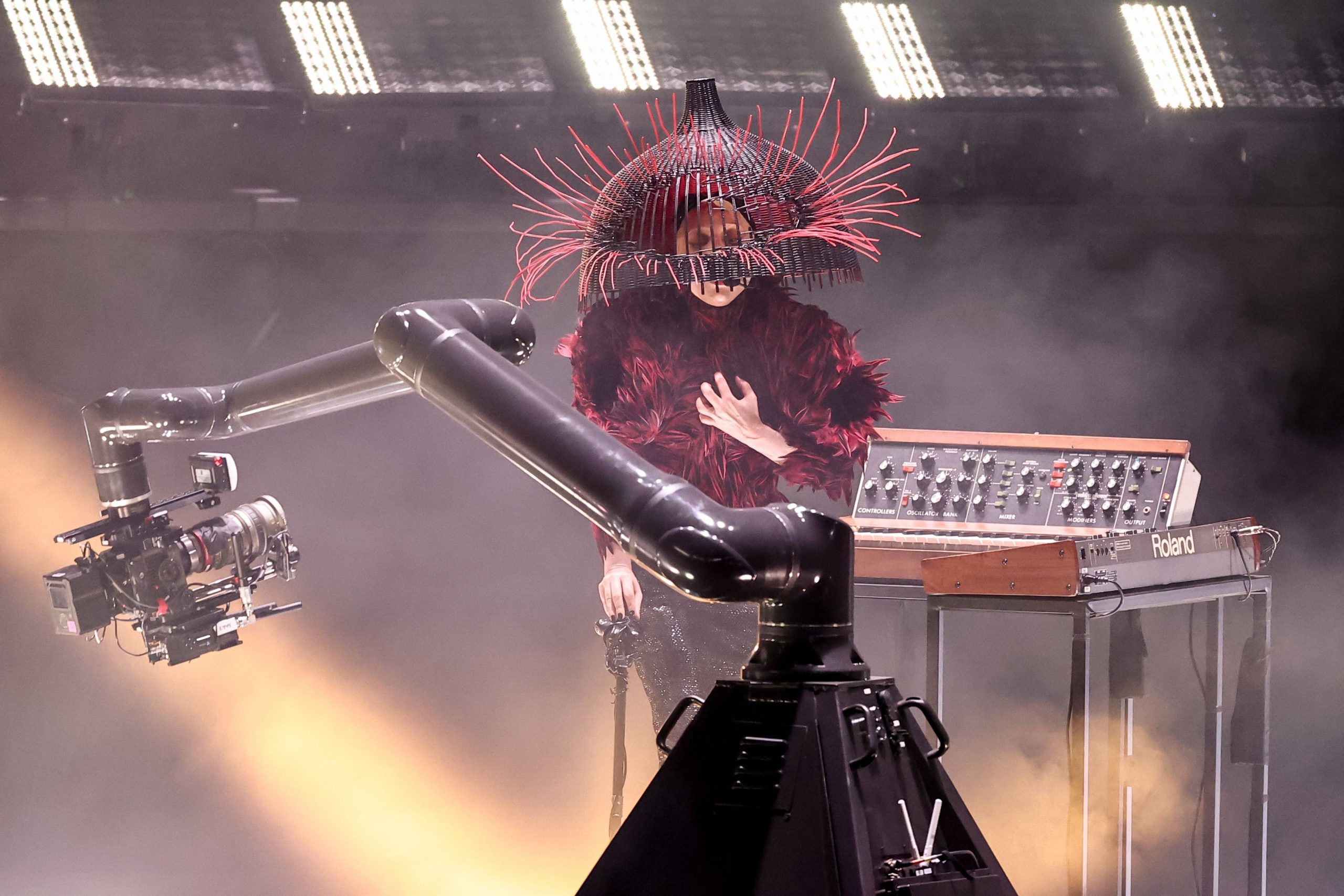 Lady Gaga se na dodjeli Grammyja pojavila u kultnoj McQueen kombinaciji