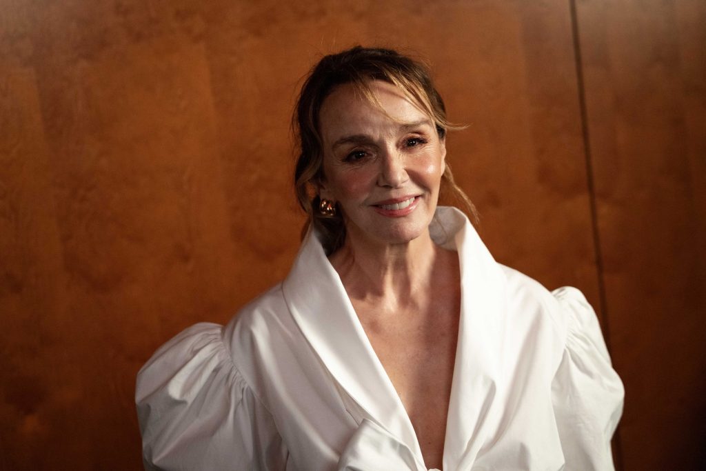 Philippine Leroy-Beaulieu oduševila nas je svojim izgledom na Saint Lauren reviji